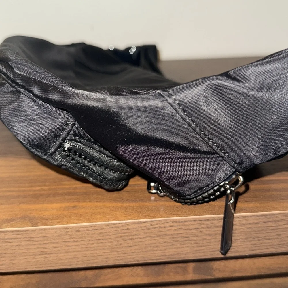 ALO Explorer Fanny Pack - Picture 4 of 8